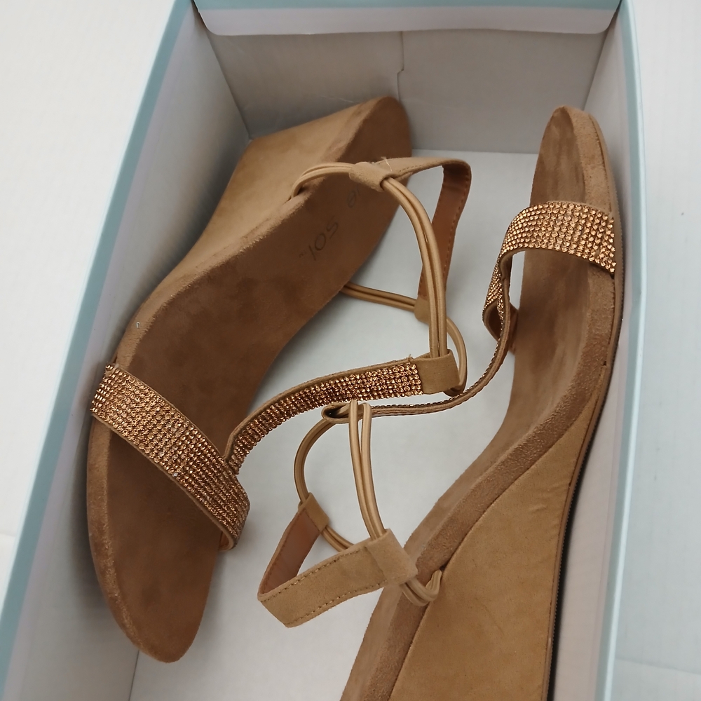 MILLIE STONE Sizes 8.5/ 7.5 Women's Tan Wedge Sandals New $18 - Picture 10 of 11